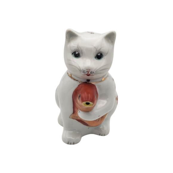 Chinese Porcelain Cat Holding KOI Fish Creamer Pitcher Vintage - Picture 3 of 9